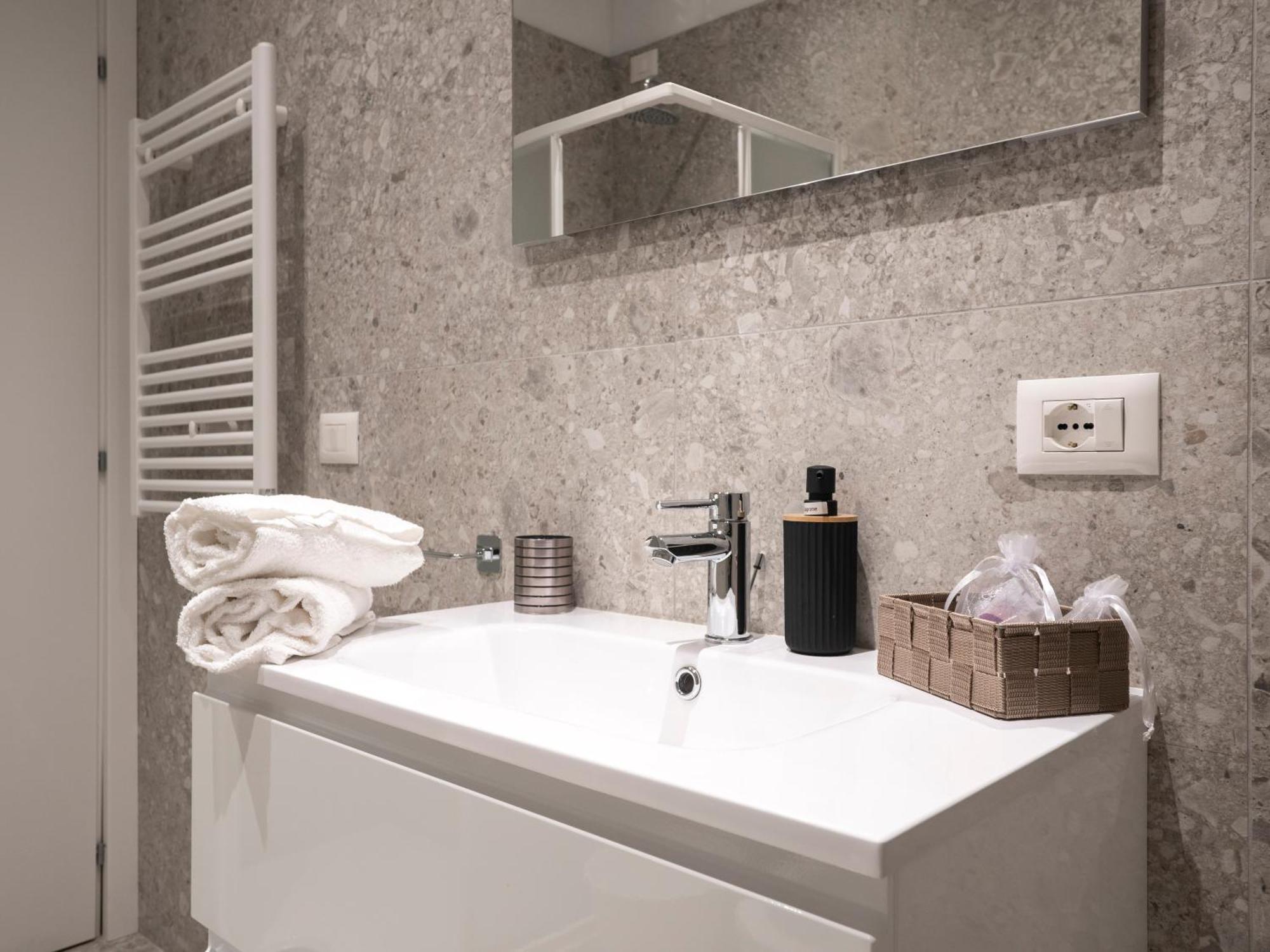 Zuara9Room Rimini Kültér fotó