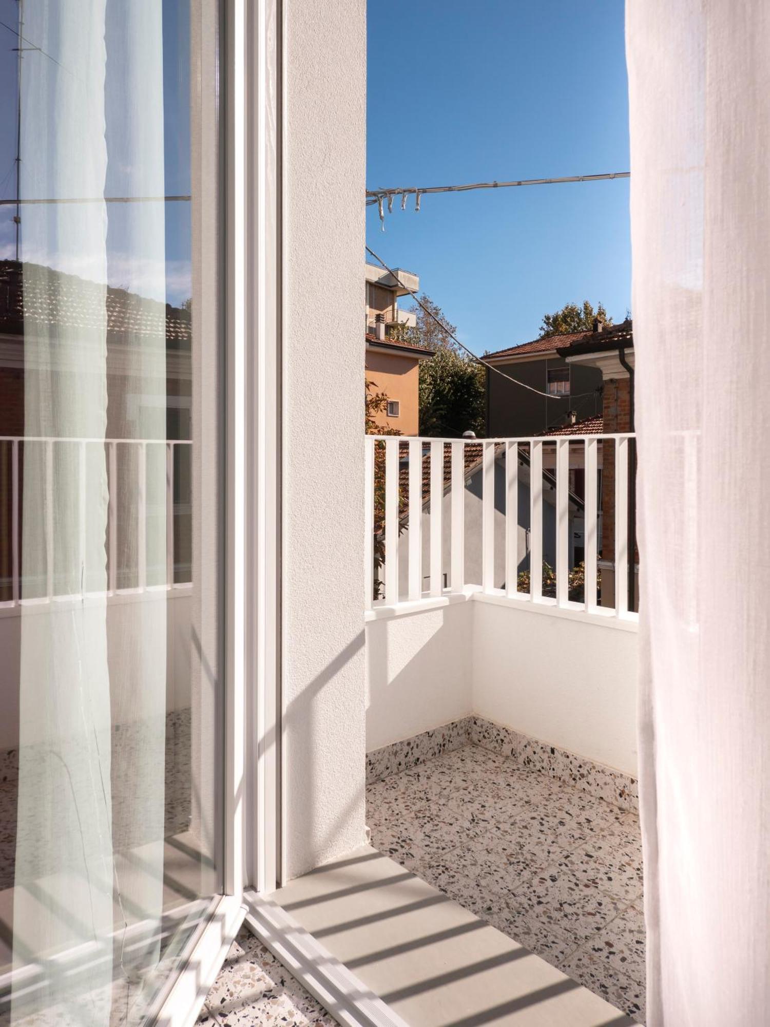 Zuara9Room Rimini Kültér fotó
